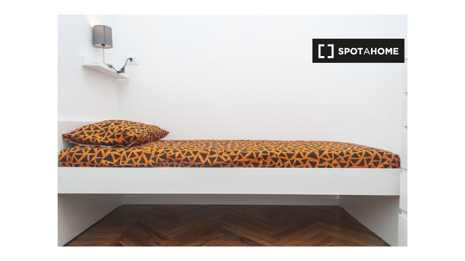 Immagine 18 di Camera condivisa in affitto  in Via Aldo Barbaro a Torino