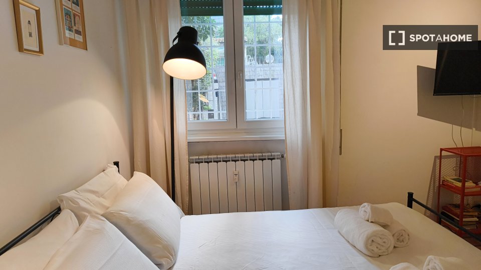 Immagine 8 di Ufficio in affitto  in Via Giovanni De Calvi, 00151 Roma RM, Italy a Roma