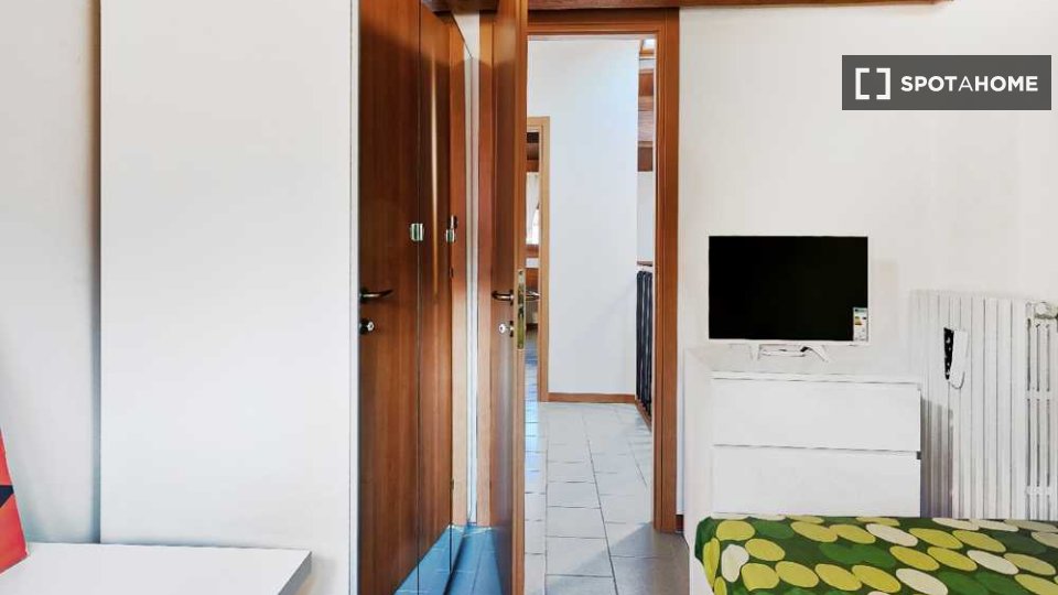 Immagine 15 di Camera condivisa in affitto  in Via Jacopo della Quercia Milan a Milano