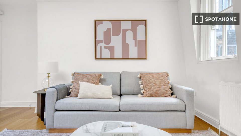 Immagine 2 di Appartamento in affitto  in A Villiers St a 