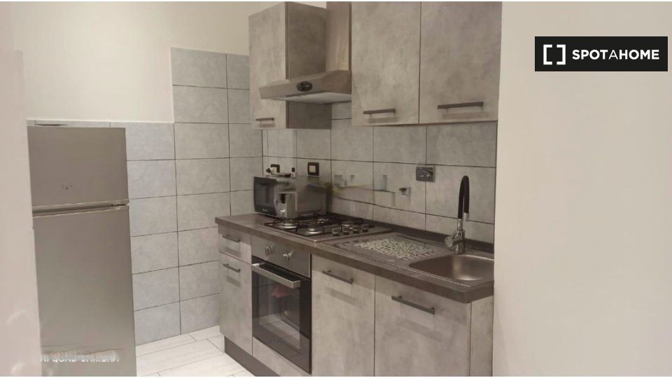 Immagine 9 di Appartamento in affitto  in Via Antonio Pane a Roma