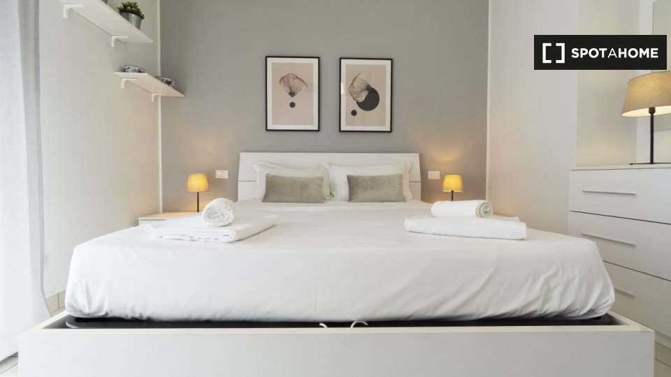 Immagine 18 di Appartamento in affitto  in Via Pasubio a Bologna