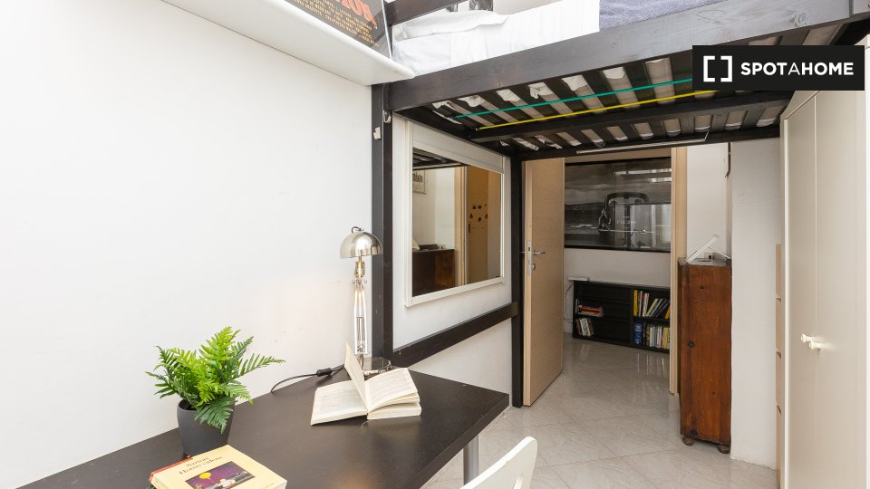 Immagine 16 di Appartamento in affitto  in Via Raimondo Montecuccoli a Roma