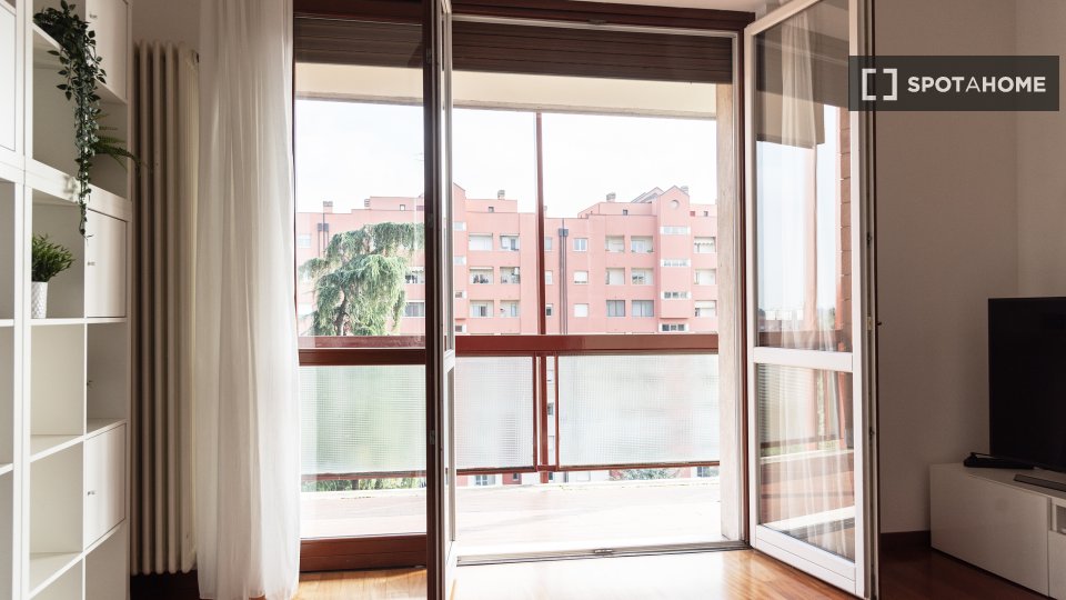 Immagine 10 di Appartamento in affitto  in Via Antonio Cechov a Milano