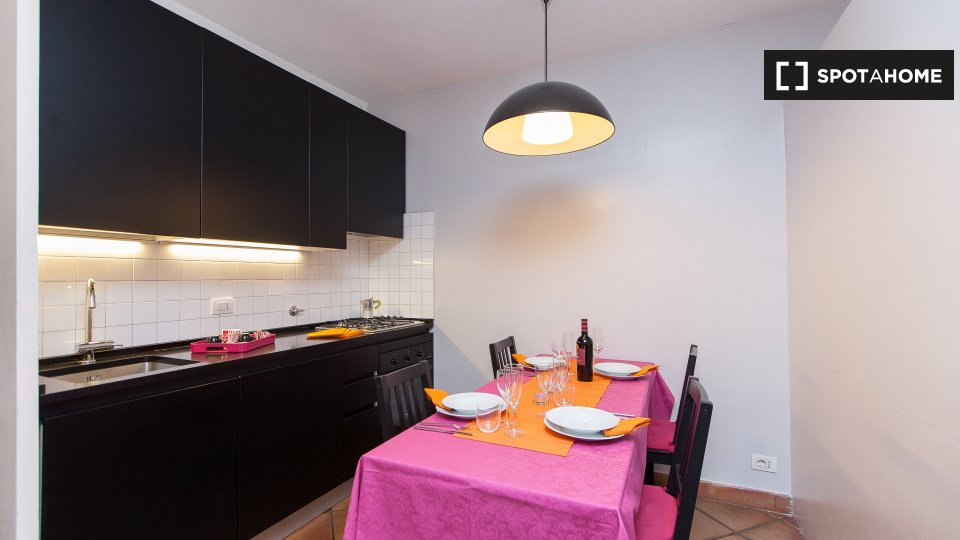 Immagine 3 di Appartamento in affitto  in Via del Mattonato, 00153 Roma RM, Italy a Roma