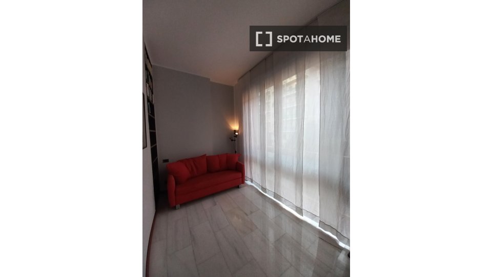 Immagine 19 di Appartamento in affitto  in V.le Bligny a Milano