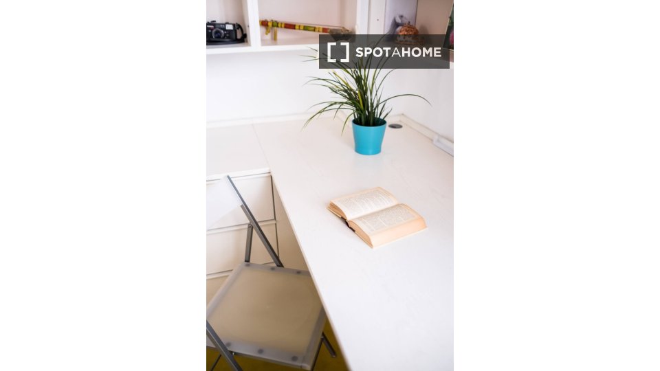 Immagine 12 di Appartamento in affitto  in Via Santa Caterina a Bologna