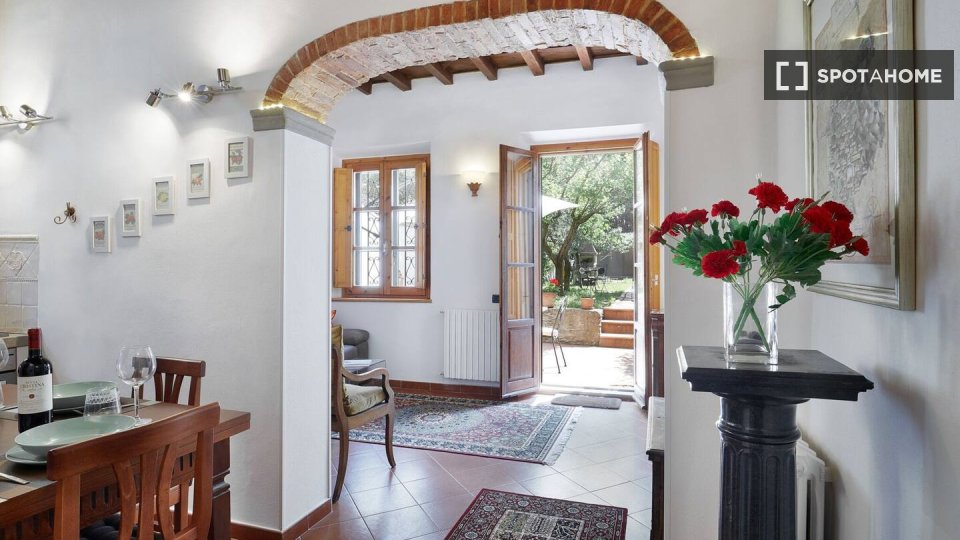 Immagine 15 di Appartamento in affitto  in Via Romana a Firenze