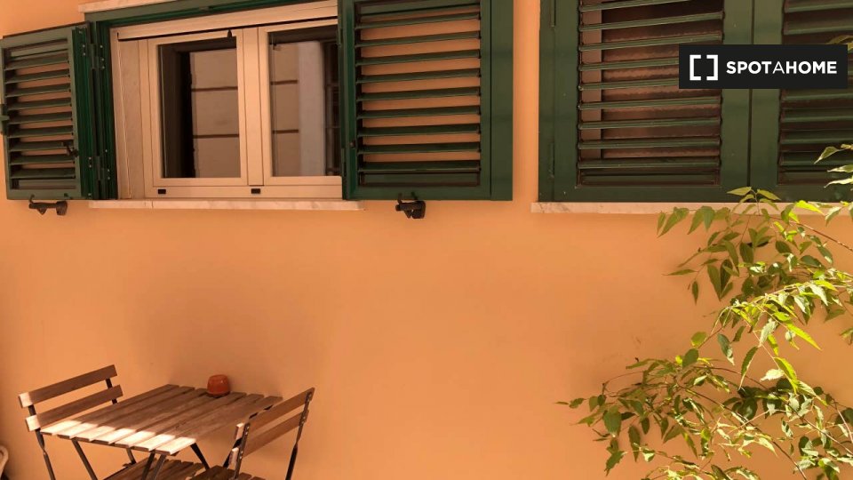 Immagine 11 di Ufficio in affitto  in Via Giuseppe Luigi Passalacqua a Roma