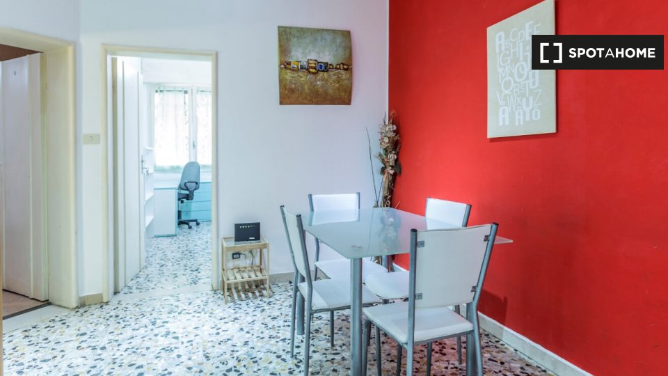 Immagine 8 di Camera condivisa in affitto  in Via Bambaglioli Graziolo a Bologna