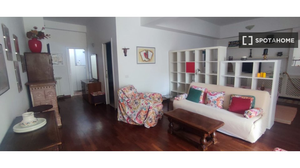 Immagine 10 di Ufficio in affitto  in Via S. Pio V a Roma