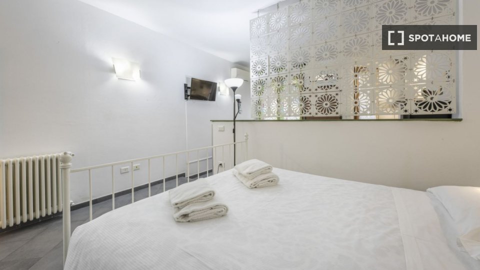 Immagine 11 di Appartamento in affitto  in Via Reginaldo Giuliani a Firenze