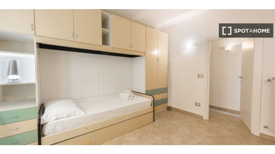 Immagine 8 di Appartamento in affitto  in Via della Mattonaia a Firenze