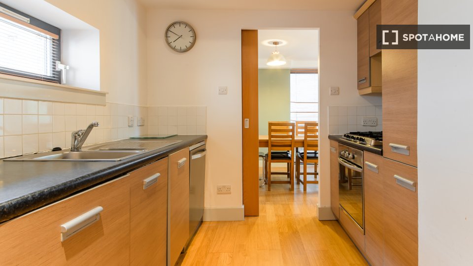 Immagine 9 di Appartamento in affitto  in /8 Old Fishmarket Cl a Old Town