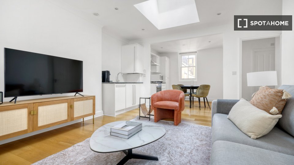 Immagine 1 di Appartamento in affitto  in A Villiers St a 