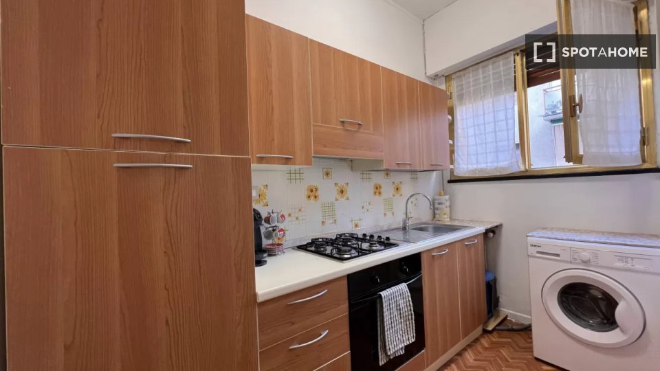 Immagine 7 di Appartamento in affitto  in Via della Libertà a Rapallo