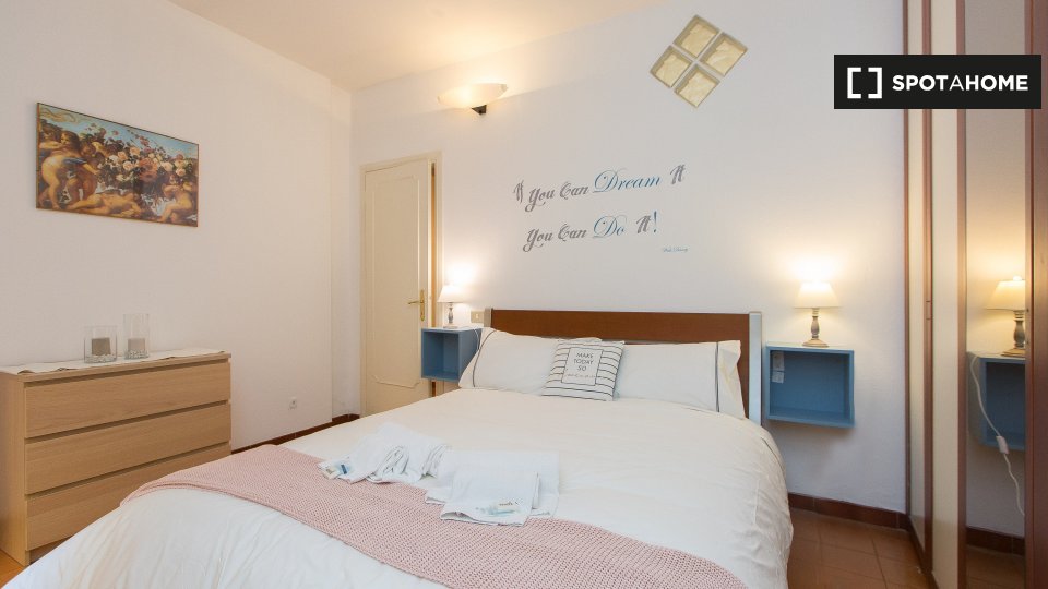 Immagine 15 di Appartamento in affitto  in Via dei Panieri a Roma