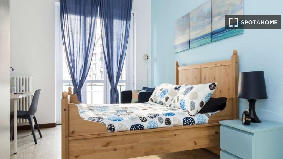 Immagine 5 di Camera condivisa in affitto  in Via Dei Mandorli Milan a Buccinasco