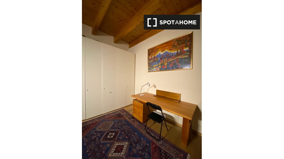 Immagine 8 di Camera condivisa in affitto  in Via Roma a Cagliari