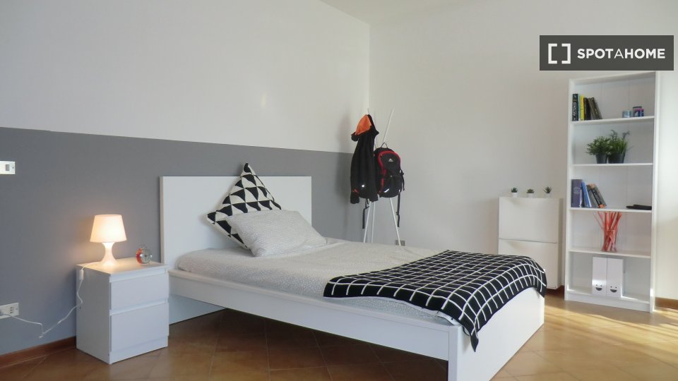 Immagine 3 di Camera condivisa in affitto  in via Piovese a Padova