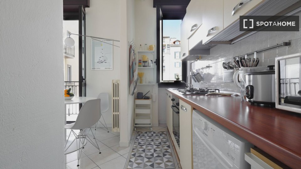 Immagine 11 di Appartamento in affitto  in Corso Genova a Milano