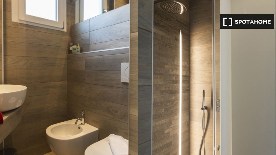 Immagine 18 di Ufficio in affitto  in Via Ruggero Boscovich a Milano