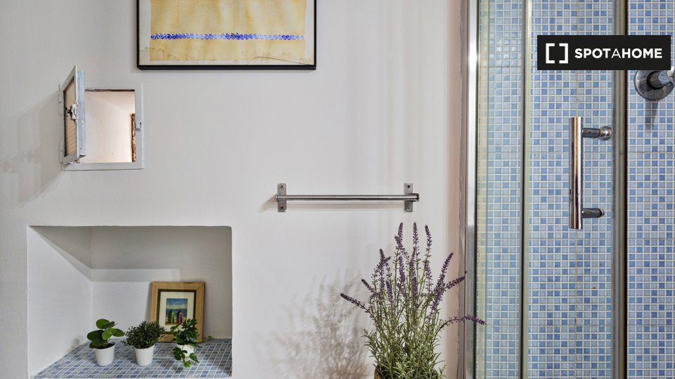 Immagine 13 di Appartamento in affitto  in Salita di Santa Maria di Castello a Genova