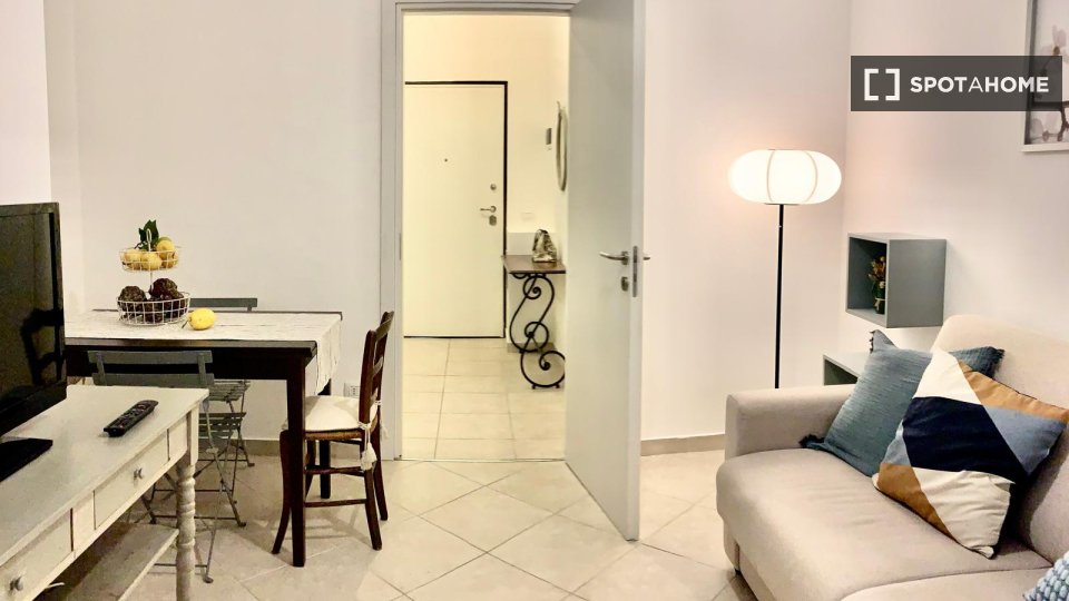 Immagine 1 di Appartamento in affitto  in Via dei Grimani a Milano