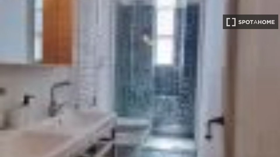 Immagine 2 di Appartamento in affitto  in Via Andrea Solari a Milano