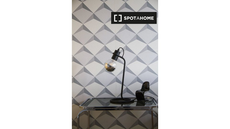 Immagine 5 di Ufficio in affitto  in Via Gaetano de Castillia a Milano