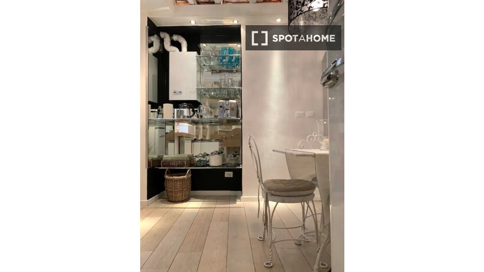 Immagine 15 di Appartamento in affitto  in Piazza Desiderio a Firenze