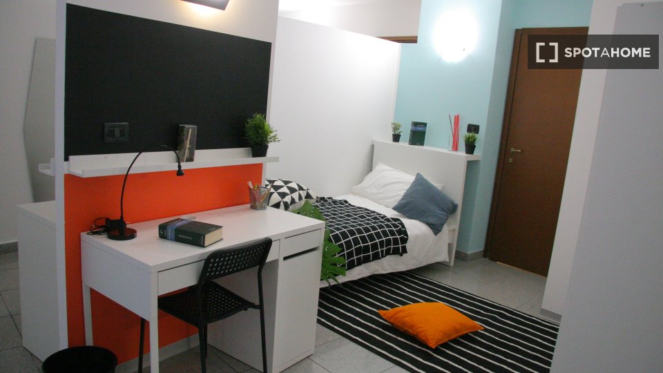 Immagine 14 di Camera condivisa in affitto  in Corso Dante a Torino