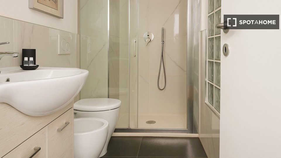 Immagine 7 di Appartamento in affitto  in Via Giuseppe Meda a Milano