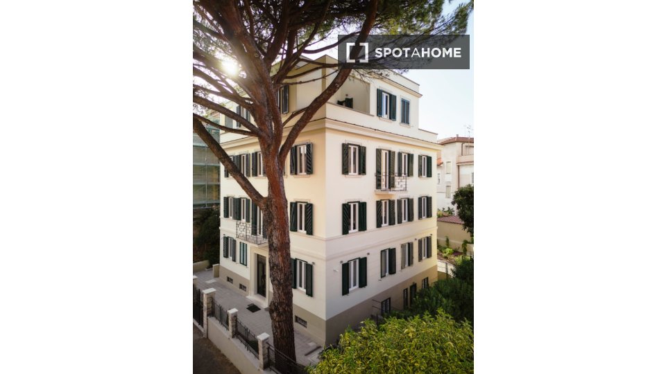 Immagine 15 di Appartamento in affitto  in Via Giulia di Gallese a Roma