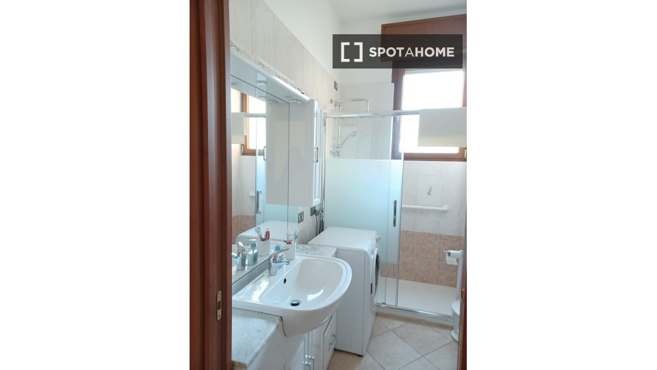 Immagine 1 di Ufficio in affitto  in Via Giovanni di Breganze a Milano