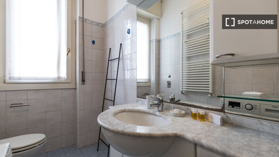 Immagine 15 di Appartamento in affitto  in Via Quarnaro a Monza