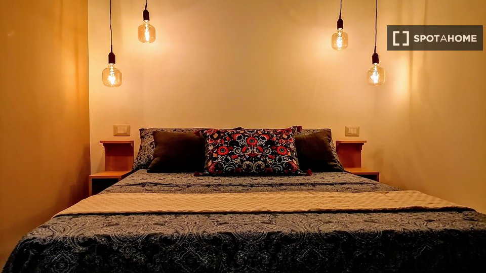 Immagine 6 di Camera condivisa in affitto  in V.le Leonardo da Vinci a Roma