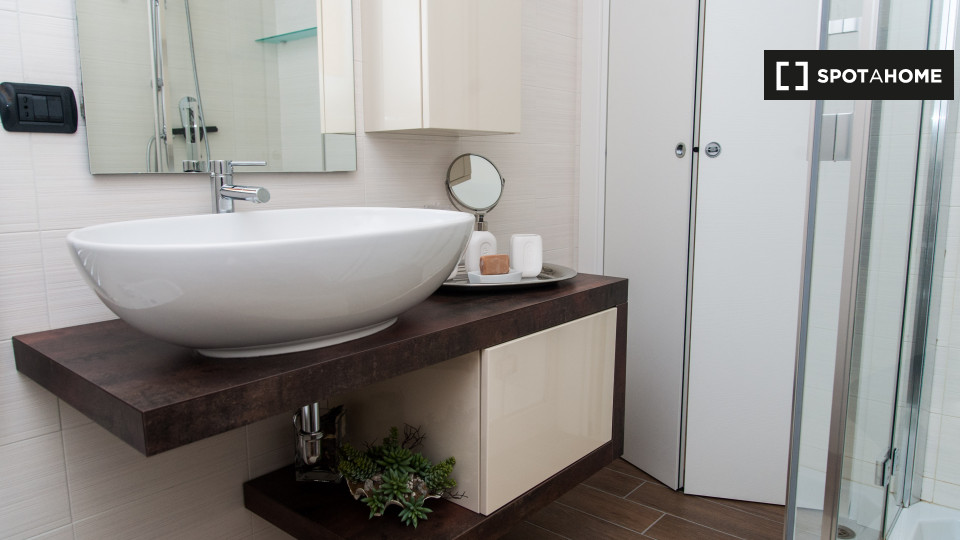 Immagine 15 di Appartamento in affitto  in Via Marco Aurelio a Milano