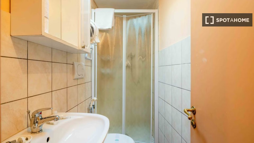 Immagine 13 di Ufficio in affitto  in Via S. Giovanni a Firenze