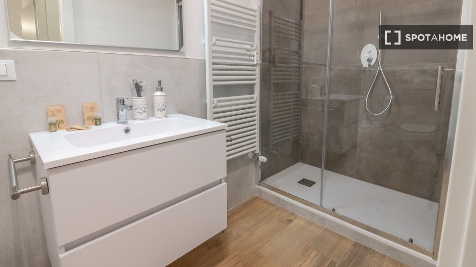 Immagine 3 di Ufficio in affitto  in Via Maria Malibran a Firenze