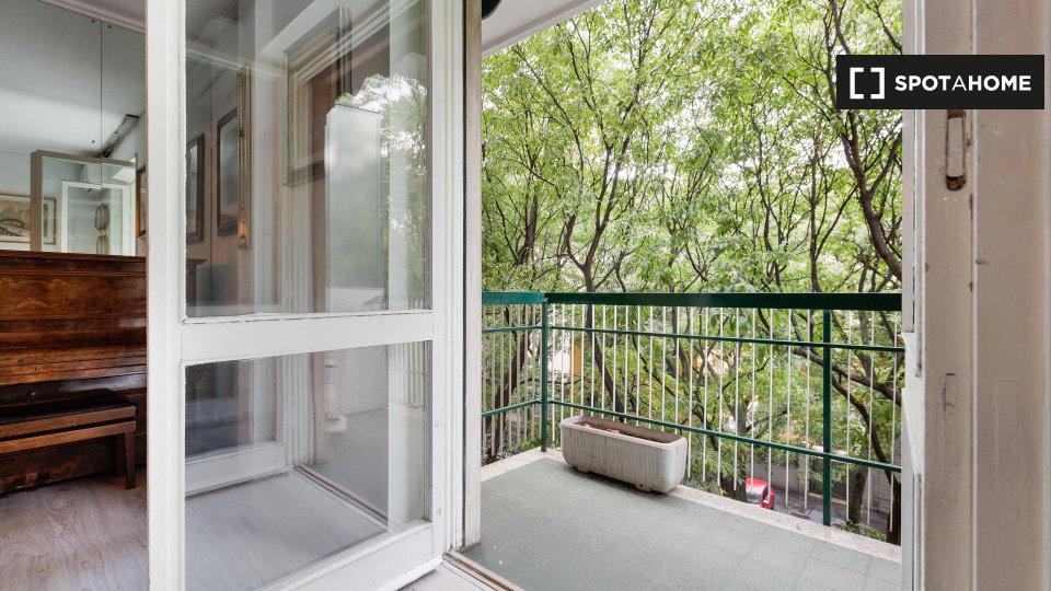 Immagine 6 di Appartamento in affitto  in Via Teodosio a Milano