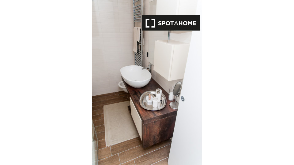 Immagine 14 di Appartamento in affitto  in Via Marco Aurelio a Milano