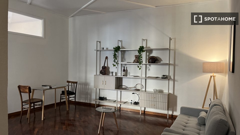 Immagine 15 di Ufficio in affitto  in Via Bixio a Roma