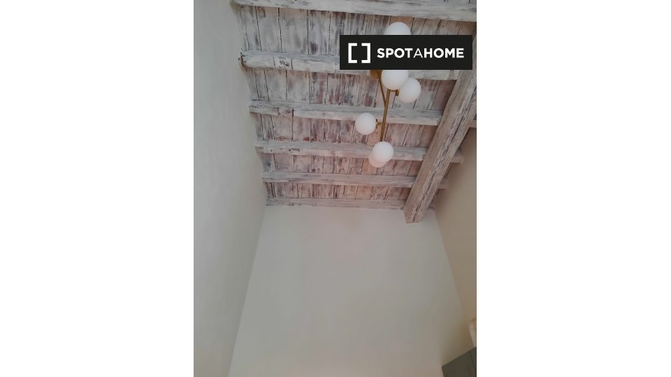 Immagine 12 di Appartamento in affitto  in Borgo Pinti a Firenze