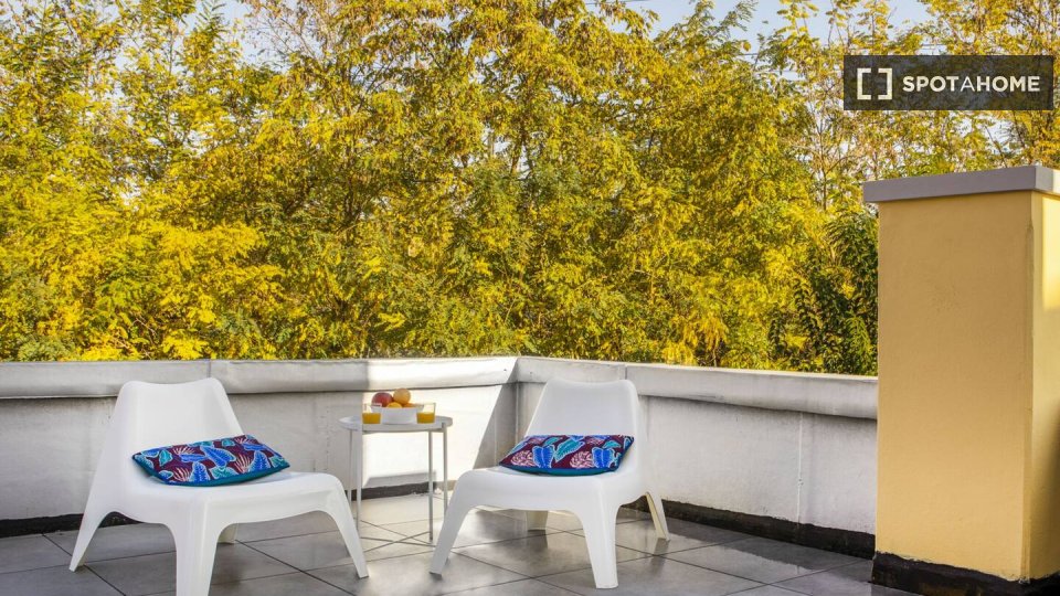 Immagine 11 di Appartamento in affitto  in Via Giuseppe Massarenti a Bologna