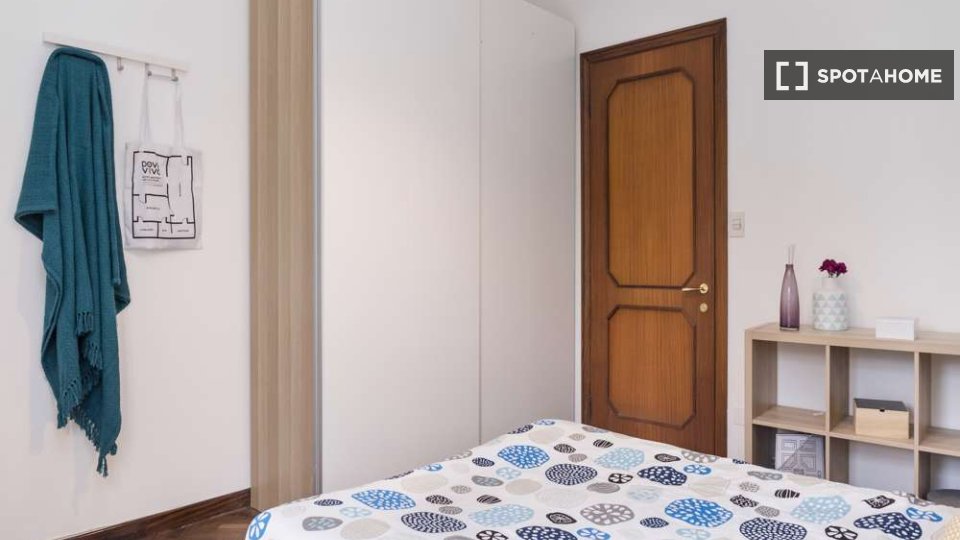 Immagine 6 di Camera condivisa in affitto  in Viale Giovanni Vicini a Bologna