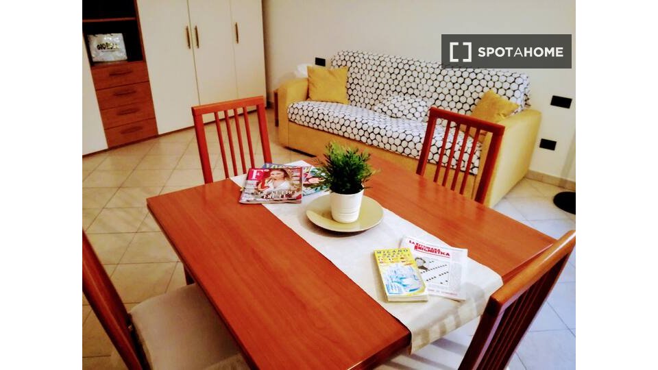 Immagine 4 di Appartamento in affitto  in Via Trebbia a Milano