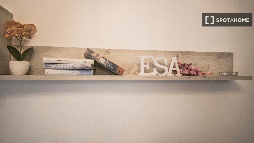 Immagine 19 di Appartamento in affitto  in Via Donatello a Roma