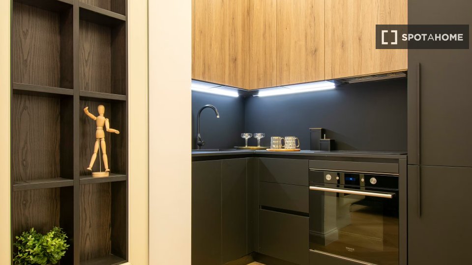 Immagine 10 di Appartamento in affitto  in Via Camillo Cavour a Firenze