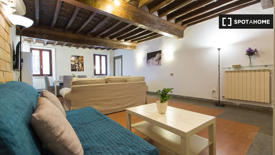 Immagine 2 di Appartamento in affitto  in Via della Scala, 00153 Roma RM, Italy a Roma